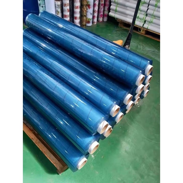 Tấm nhựa PVC trong dày 0.5mm khổ rộng 1400mm, ứng dụng làm vách ngăn, kê trải bàn, thương hiệu Haka