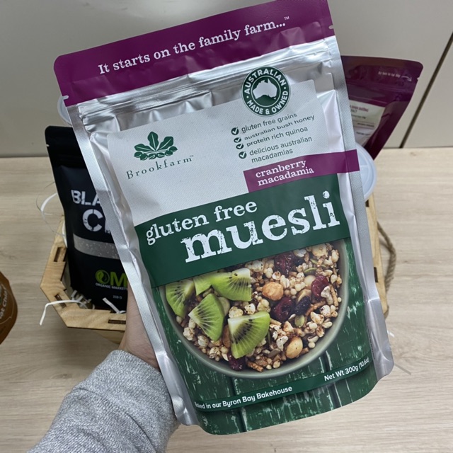 Ngũ Cốc Ăn Kiêng Dinh Dưỡng Muesli Úc - Brookfarm Muesli (gói 350g)