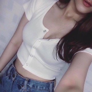 Áo croptop cúc bấm 9 màu chất vải dày dặn mềm mịn