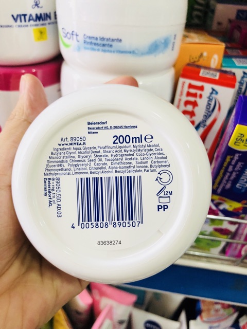 Kem dưỡng ẩm NIVEA SOFT 200ML của Đức