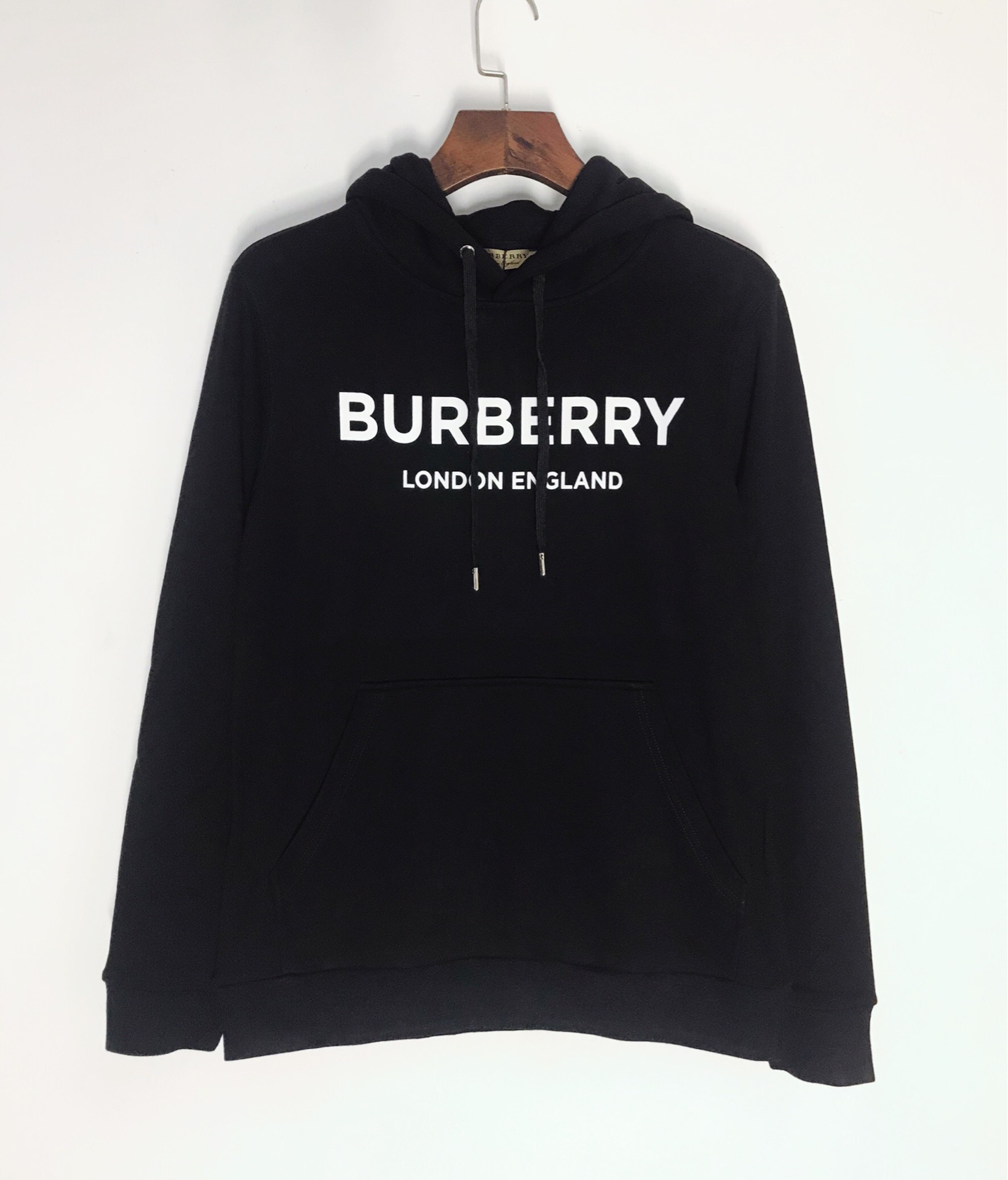 Burberr    Áo khoác nỉ cotton dài tay có mũ thời trang thu đông 2021 | BigBuy360 - bigbuy360.vn