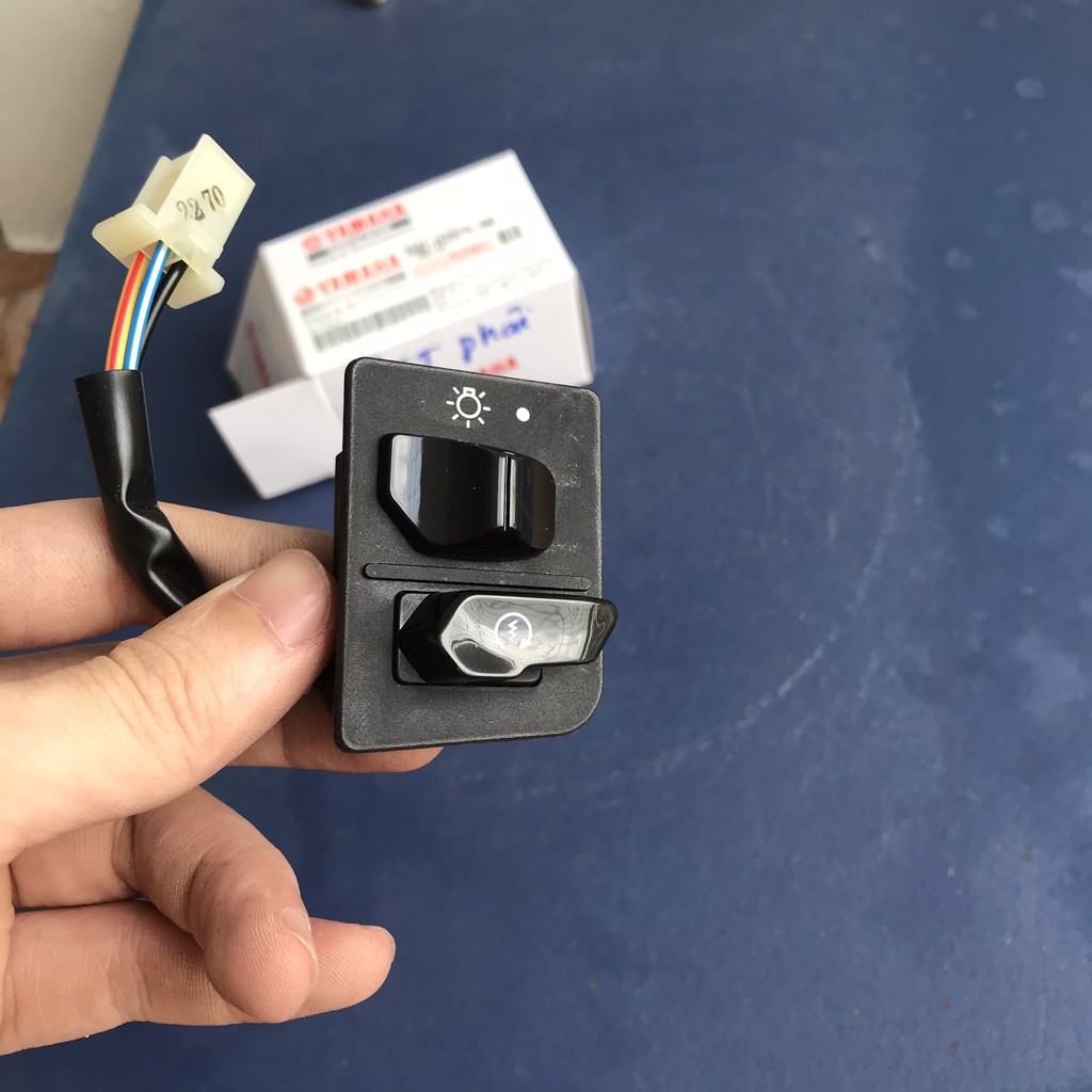 Củ Công Tắc trái, Phải Exciter 150 zin chính hãng Yamaha 2ND-H3975-00