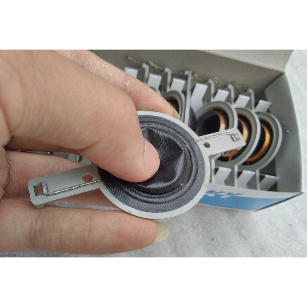 1 HỘP CÔN LOA - COIL LOA TREBLE 25MM MÀU ĐEN MÀNG LỤA