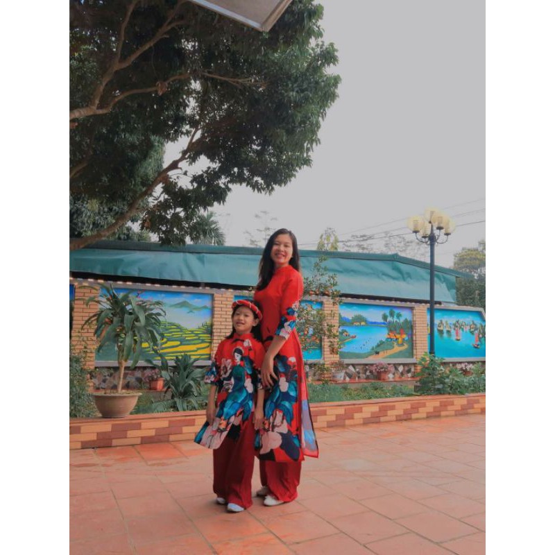 Áo dài mẹ và bé