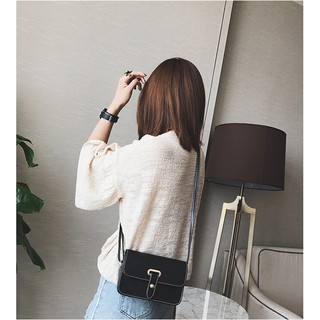Túi đeo chéo nữ đơn giản trẻ trung