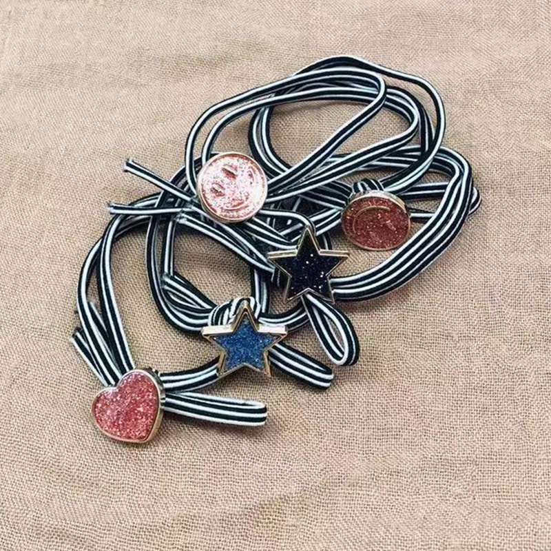 Dây Cột Tóc Bằng Cao Su Thiết Kế Hình Dạng Độc Đáo Đính Kim Sa Đơn Giản Màu Sắc Ngẫu Nhiên Cho Nữ