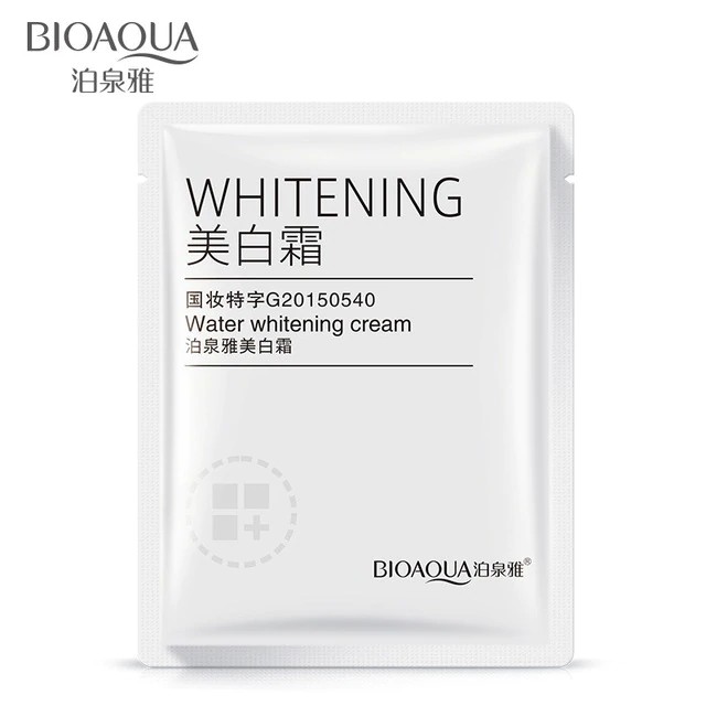 01 gói Sample kem dưỡng da mặt Bioaqua Whitening Cream Moisturizing Brightening Skin 3g