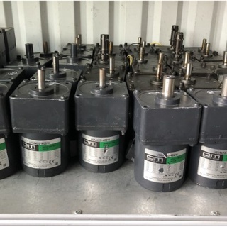 Mô tơ giảm tốc 220v 25W