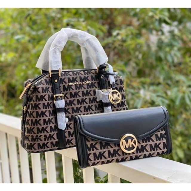 Bộ túi michael kors chính hãng sale