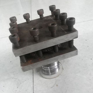 Bàn đài máy tiện cnc.12 chân khóa.