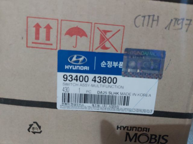 Công tắc tổ hợp Huyndai 1.97 tấn - hàng XỊN Mobis
