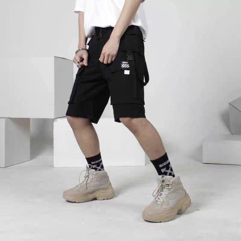 QUẦN SỌT TÚI HỘP 2 CHỐT IN LOGO kiểu short đùi lững nam nữ màu đen chất kaki tốt