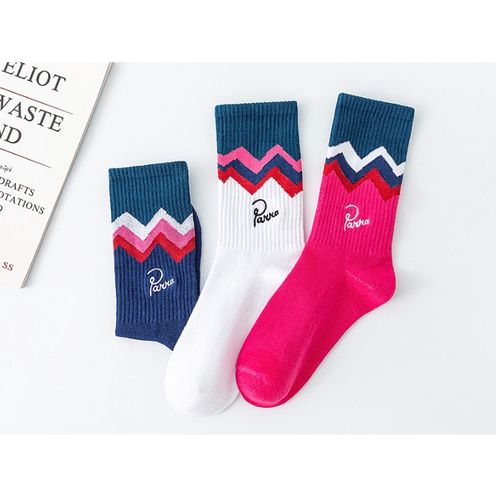 Vớ Tất thể thao cao cổ chữ Parra phong cách thể thao, trẻ trung và năng động.