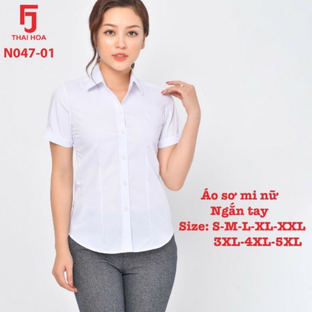 Áo Thái Hòa màu trắng chất vải đẹp có vải trơn và sọc