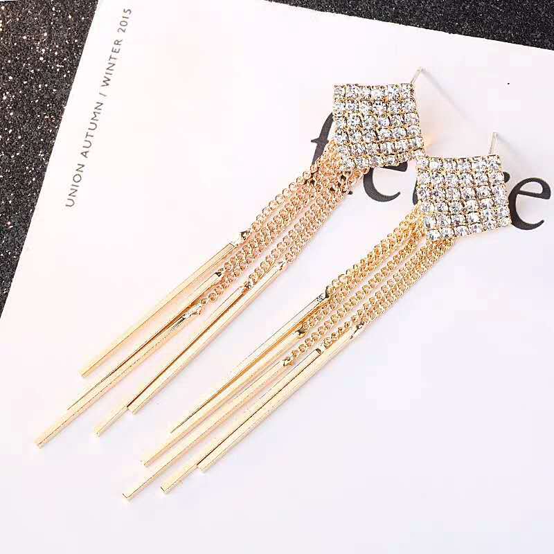 Bông Tai Tua Rua Dáng Dài Thời Trang Hàn Quốc 2022 Cho Nữ