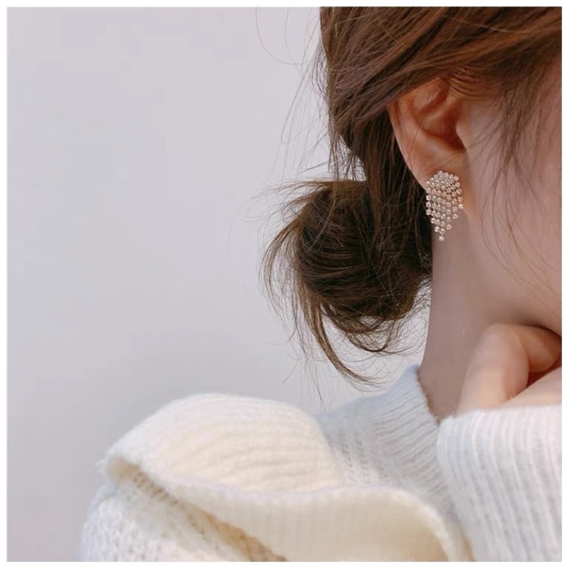 Hoa tai đính đá đi tiệc sang trọng - Maben