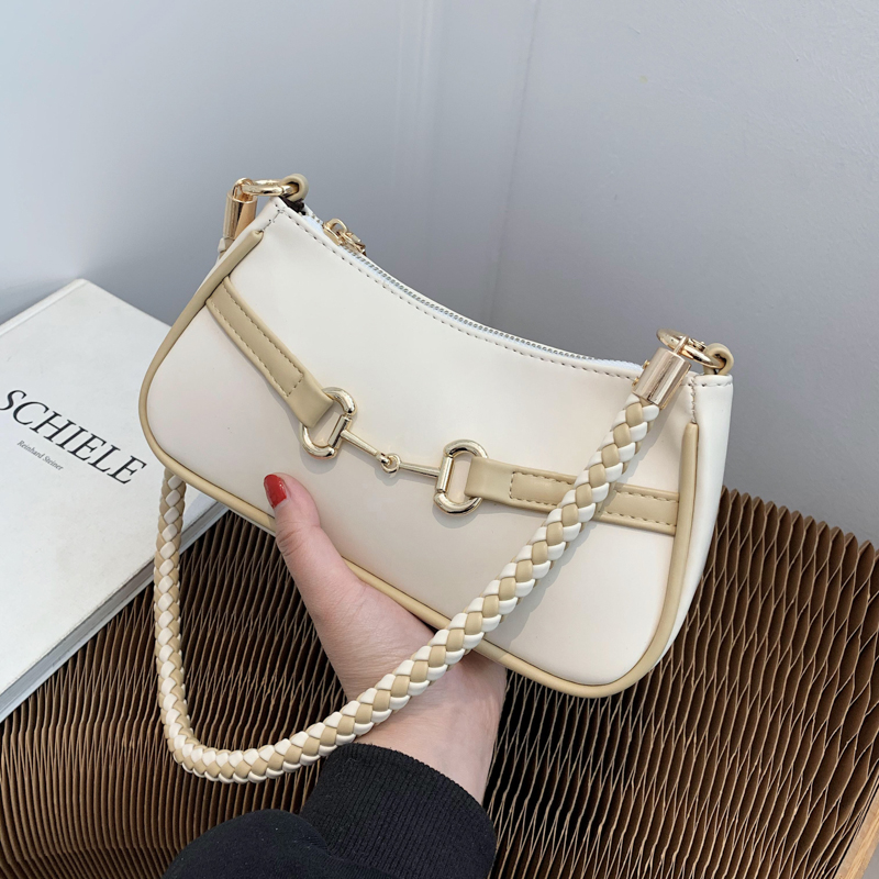 Túi Đeo Chéo Thời Trang Nữ Tính