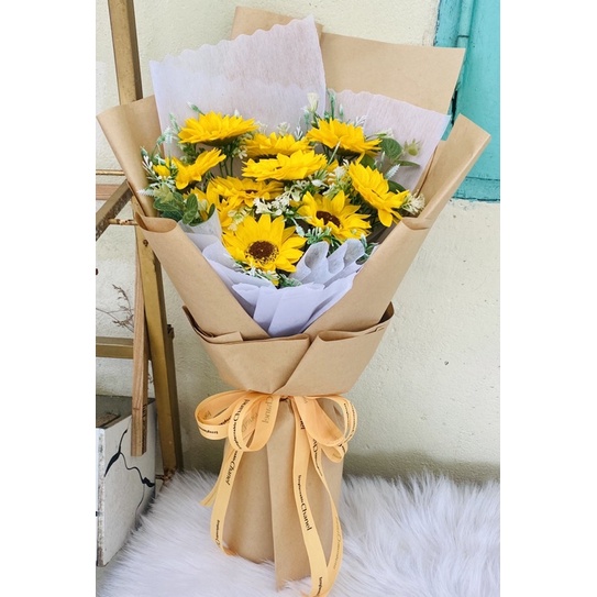 Bó hoa sáp hướng dương 11 bông tặng lễ tốt nghiệp