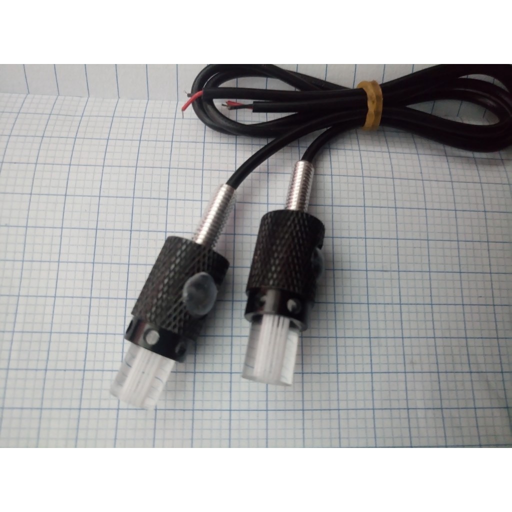 Đèn led xi nhan 7 màu