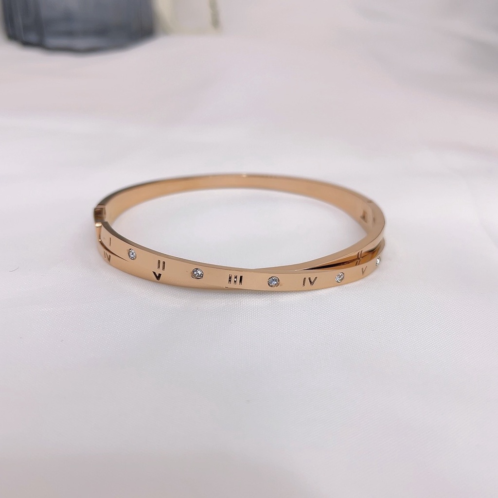 Phiên Bản Hàn Quốc Tính Khí Cao Cấp La Mã Số Vòng Tay Kim Cương Nữ Trẻ Thiết Kế Thời Trang Cảm Thấy Vòng Tay Thép Titan Trang Sức
