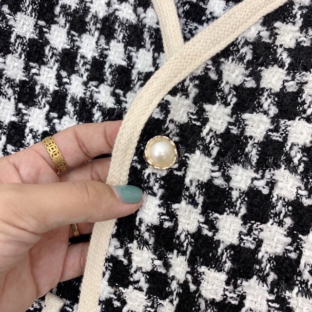 Áo dạ ngắn zic zắc nữ siêu hot (sẵn hàng) | BigBuy360 - bigbuy360.vn