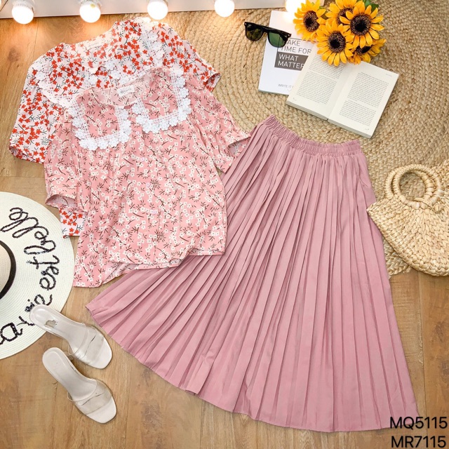 Chân váy midi trơn xếp ly | BigBuy360 - bigbuy360.vn