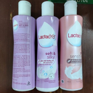 Dung dịch vệ sinh phụ nữ Lactacyd