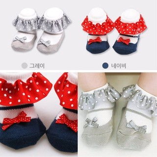 Vớ cotton phối bèo đính nơ chấm bi chống trượt cho bé gái