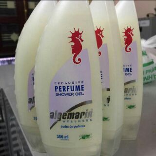 Combo sữa tắm cá ngựa với máy rửa mặt với máy hút mụn
