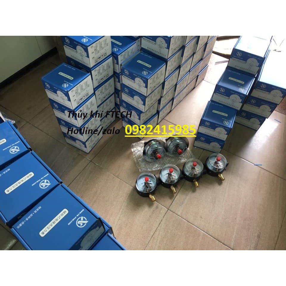 ĐỒNG HỒ ÁP SUẤT 3 KIM YCX-100 Dải đo chân không- Chân đứng