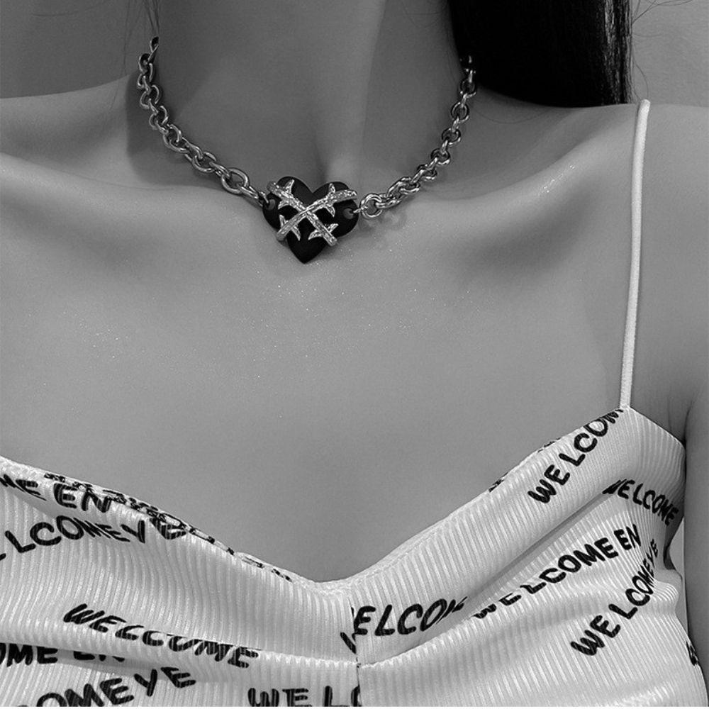 AROMA Vòng Cổ Choker Mặt Trái Tim Phong Cách Hàn Quốc Thời Trang Cho Nữ