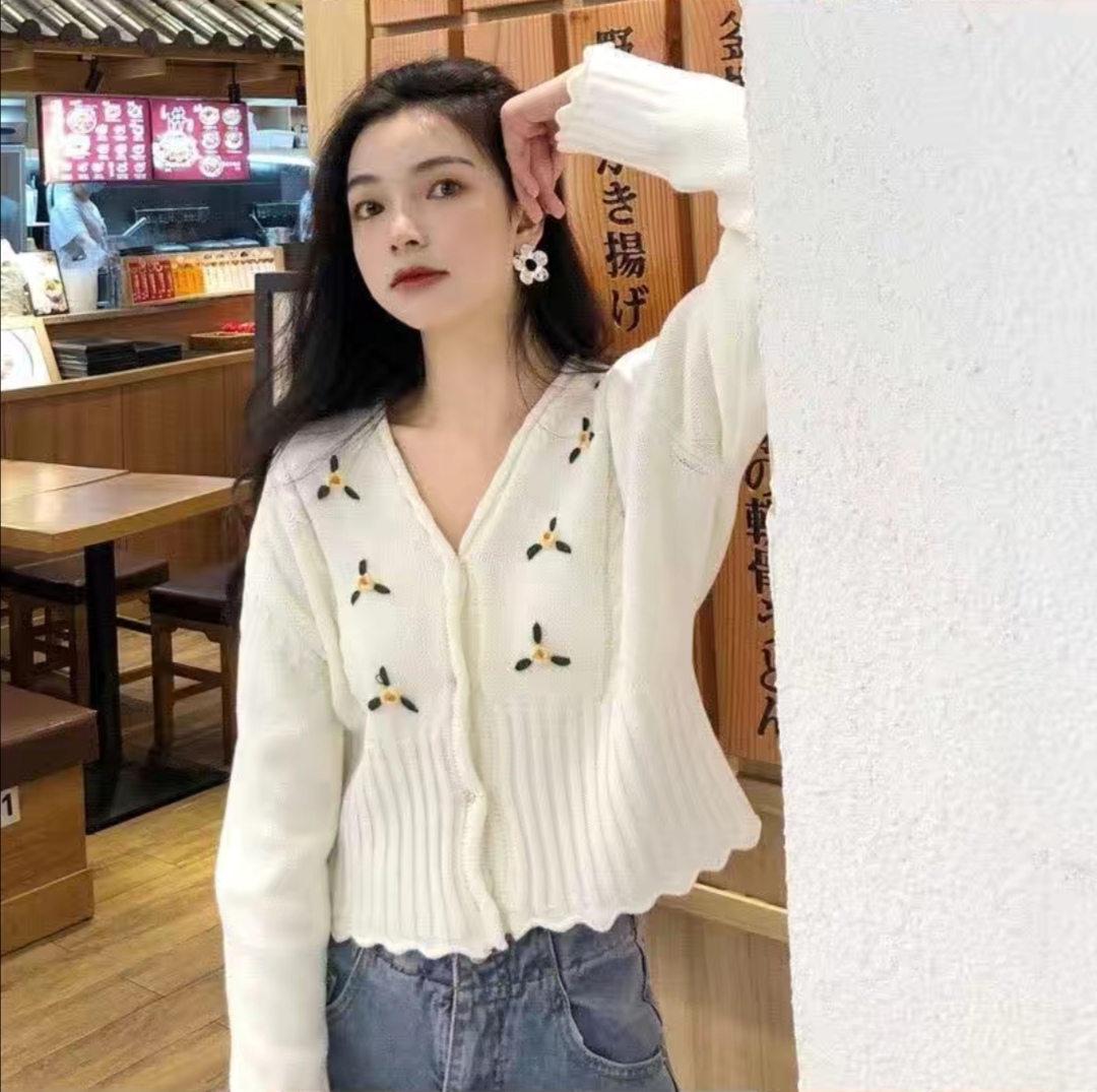 [Mã WARN30 giảm 15% tối đa 30K đơn 150K] Áo Khoác Cardigan Cổ Chữ V Thêu Họa Tiết Phong Cách Retro Hàn Quốc Cho Nữ Giới