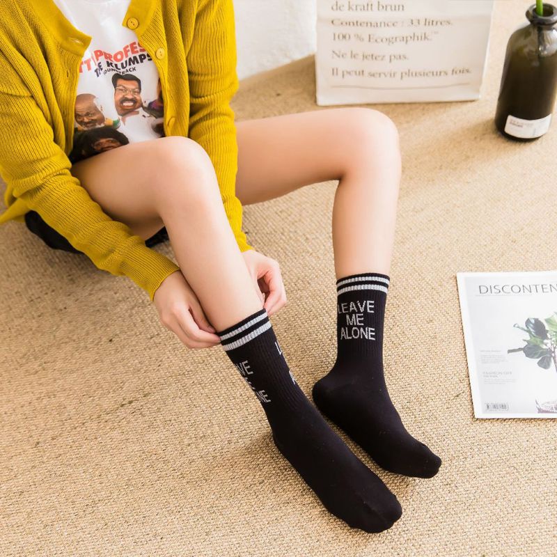 Đôi Vớ Cotton Dài Qua Mắt Cá Chân In Chữ Vui Nhộn Phong Cách Hip Hop Cho Nữ