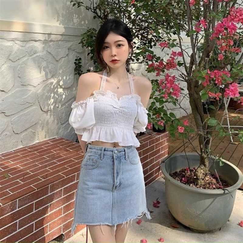 Áo Croptop Trễ Vai Tay Ngắn Nhún Thân Phối Dây Cổ Ren Xinh Xắn Nữ Tính A5344