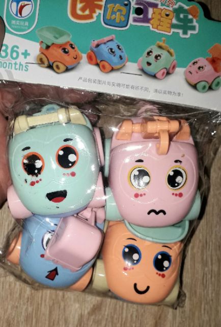 Sét 4 chiếc xe mô hình biệt đội vui vẻ bằng nhựa chạy chớn rất đẹp