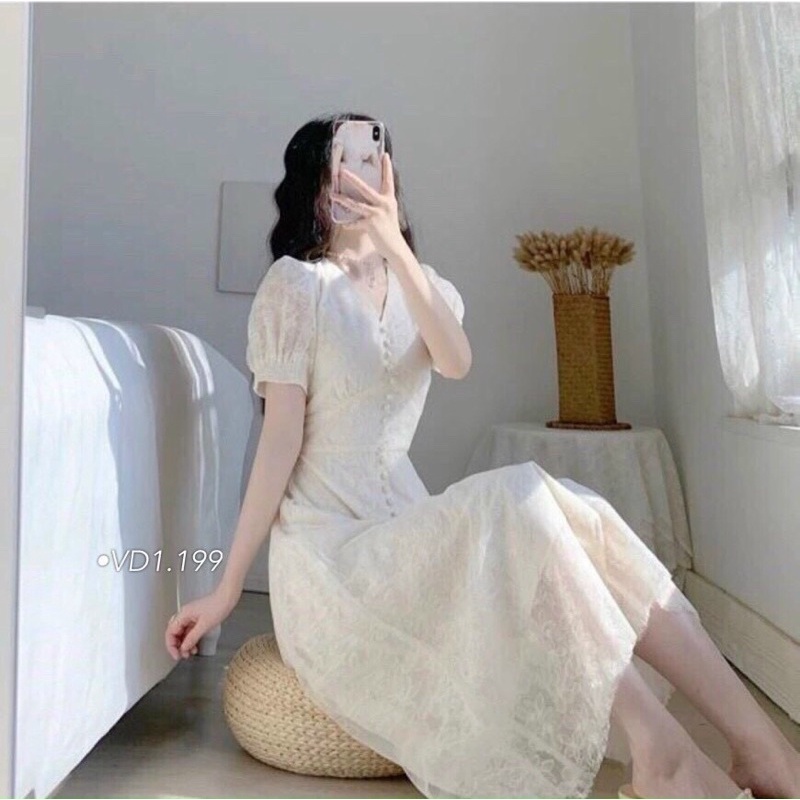 ĐẦM MIDI TRẮNG REN HOA PHỐI NÚT NGỌC thời trang giá rẻ