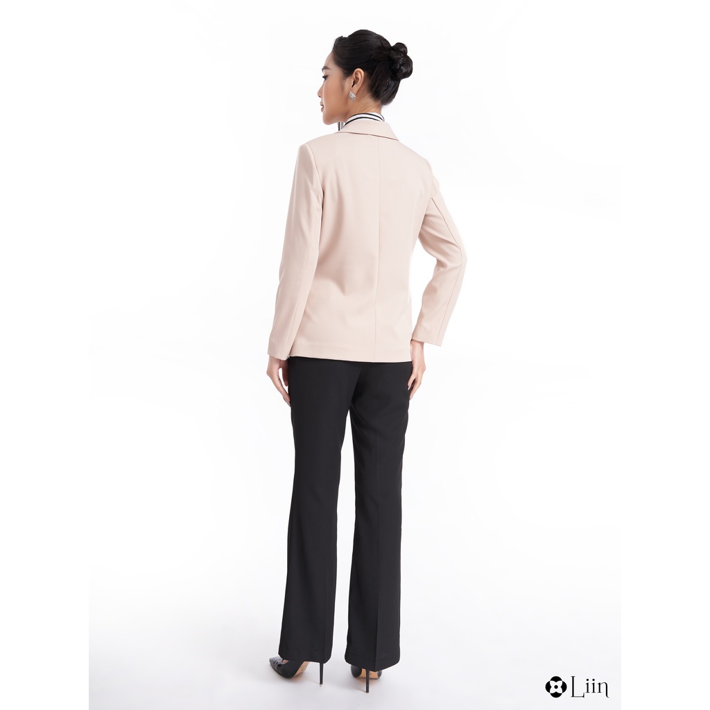 Áo vest dáng dài màu be mix khăn trắng thiết kế trẻ trung, sang trọng Liin Clothing V5457