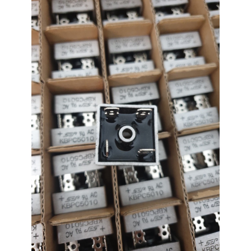KBPC5010 CẦU CHỈNH LƯU 50A 1000V