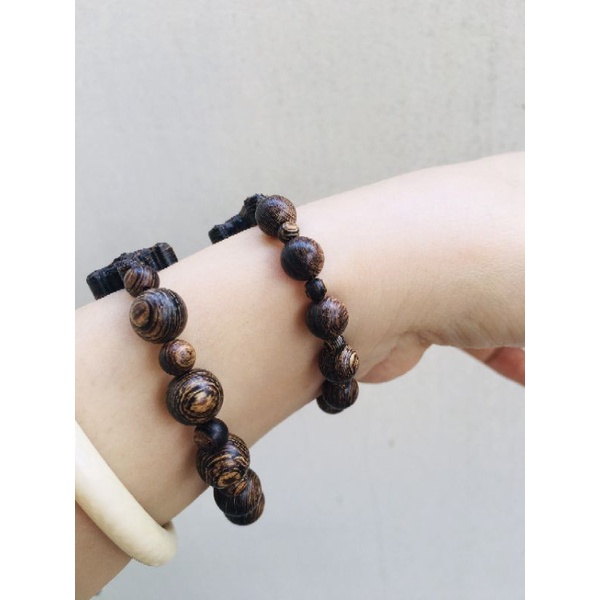 Chuỗi Vòng Mân Côi Trầm Hương Sánh Chìm