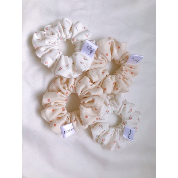 SCRUNCHIES DÂY BUỘC TÓC DOTTIE - MADE BY 1402.Sew