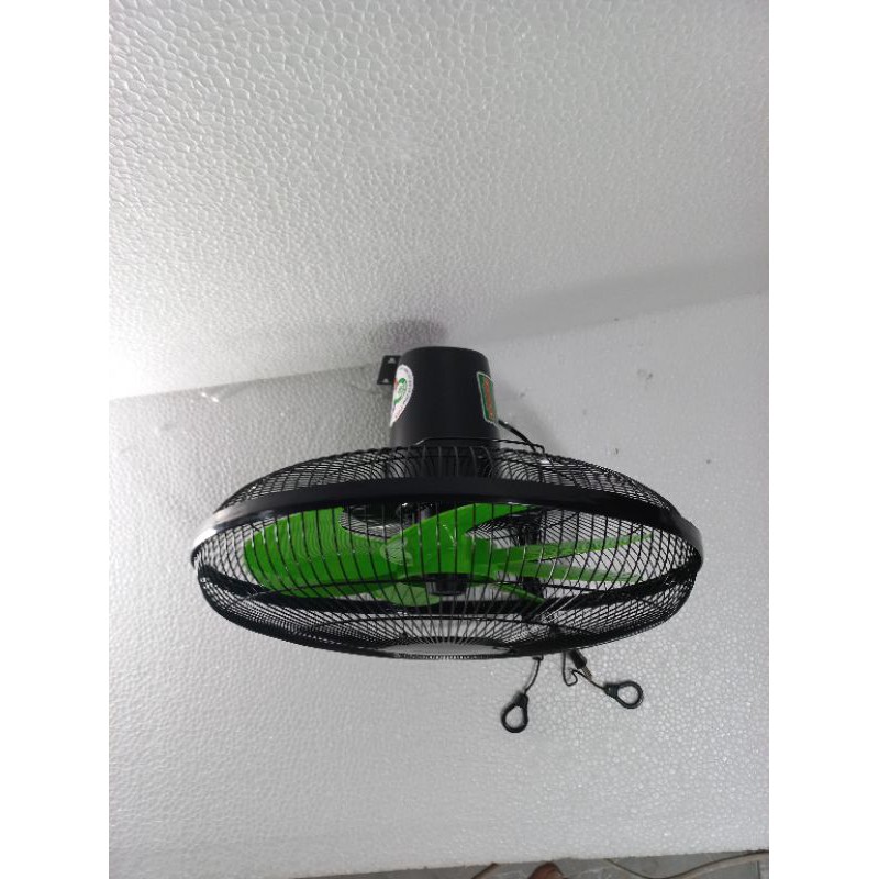 Quạt treo tường Senko TC1622