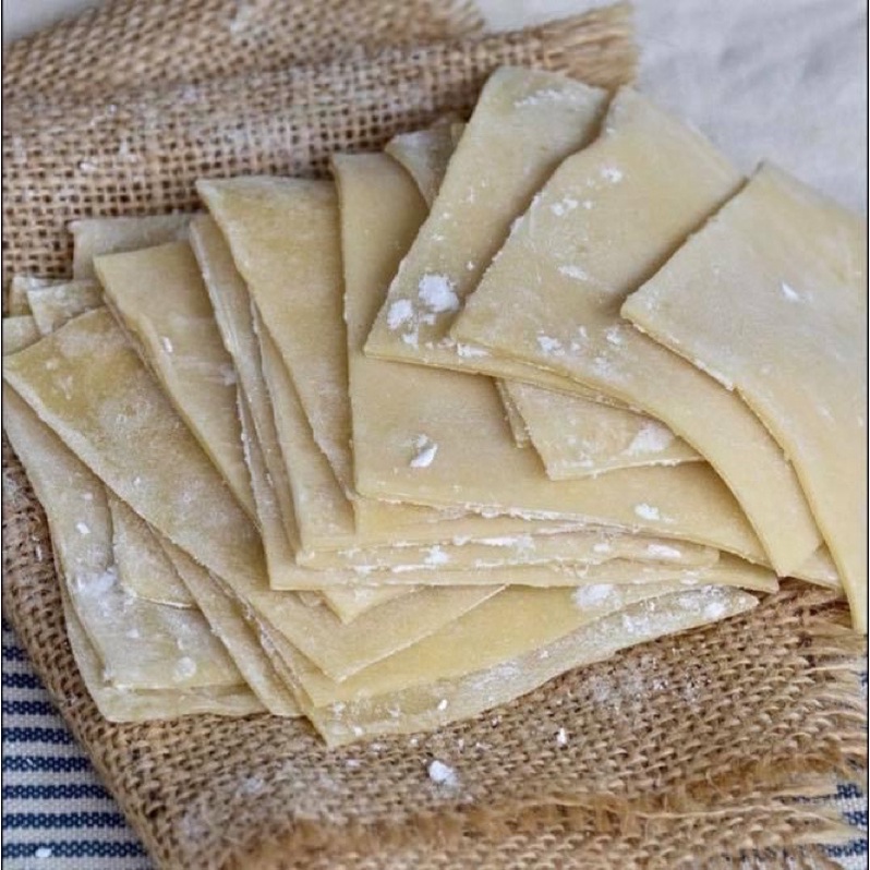 lá hoành thánh/ sủi cảo tươi gia truyền 58 năm 500gram | BigBuy360 - bigbuy360.vn