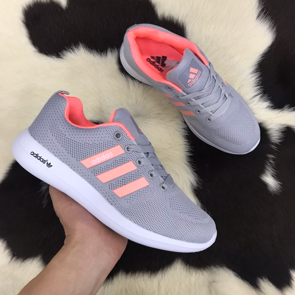 Giày thể thao nam nữ đẹp