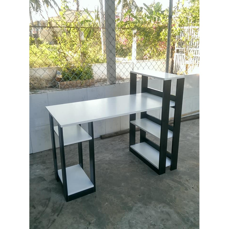 Bàn làm việc 💗FREESHIP💗 Bàn gỗ kèm kệ sách MDF thông minh phối màu Đen- Trắng