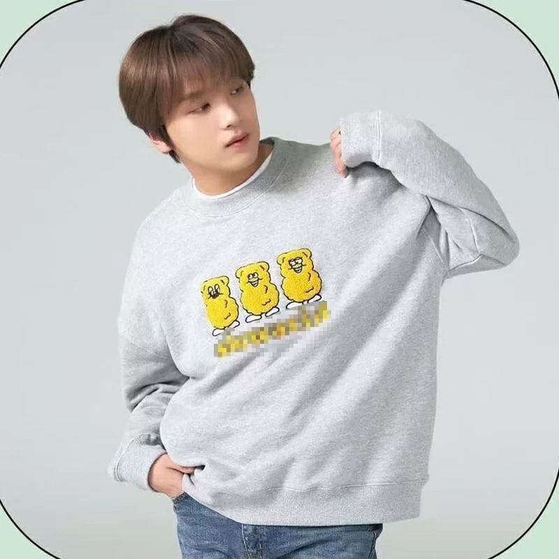 Áo nỉ da cá in hình gấu Slowacid giống NCT 127 Taeyong và Haechan