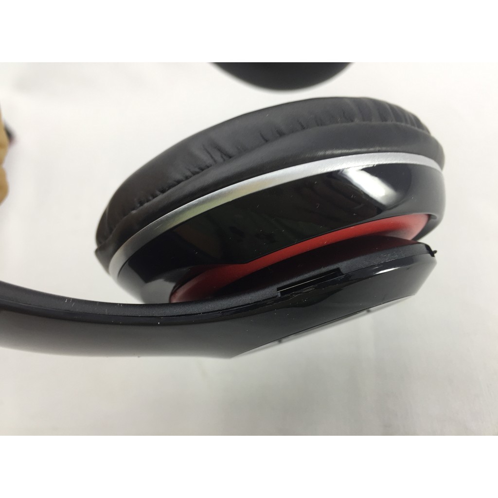 Tai nghe bluetooth hỗ trợ cắm thẻ nhớ