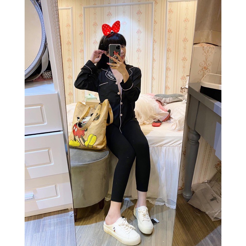 Sục vải nữ Mickey