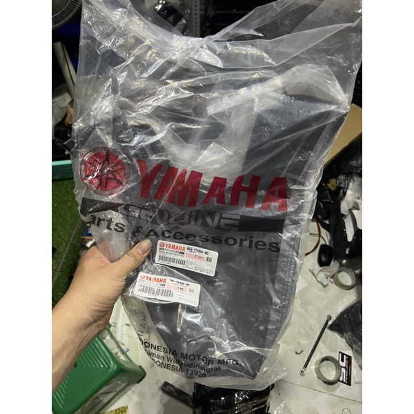 dàn áo nhựa r15v3 r15 nhựa giữa mỏ cày