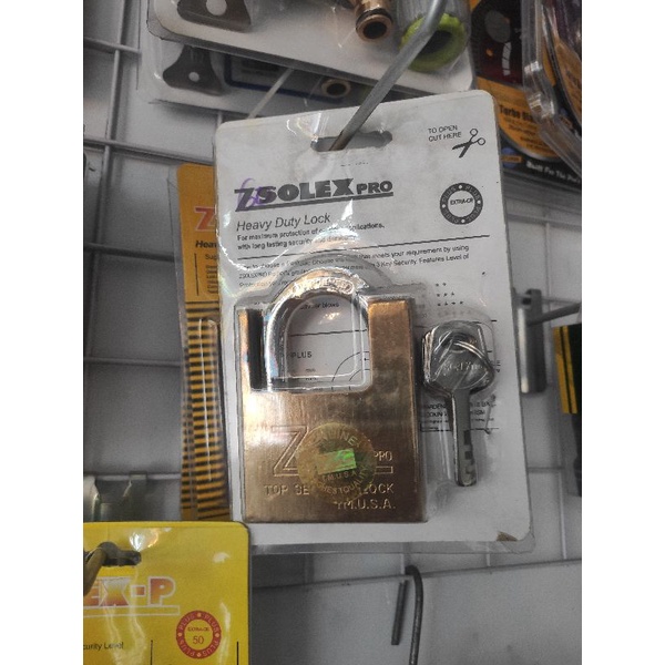 ổ khoá Zxolex hoặc svika chống cắt 60mm tuỳ đợt