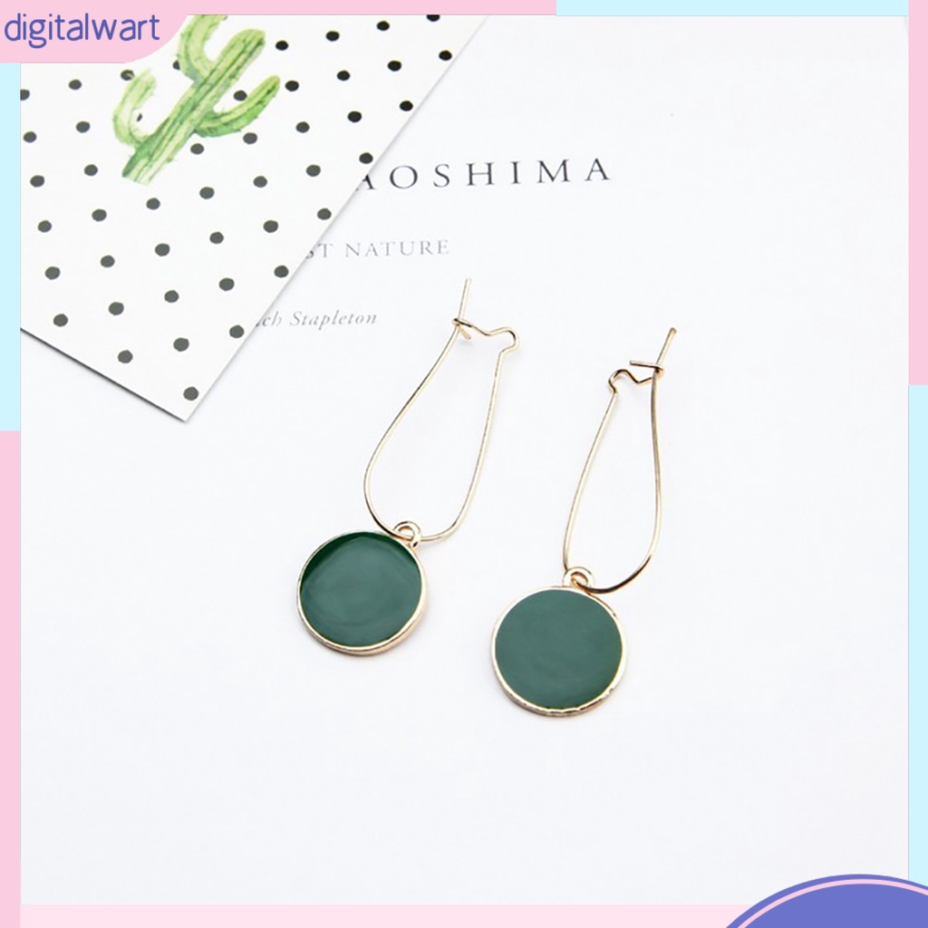 Đôi hoa tai phối mặt tròn thời trang